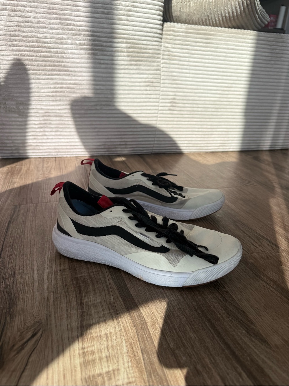 Vans Men’s Low-Top Cream Sneakers with Black Stripe and Red Heel Tab